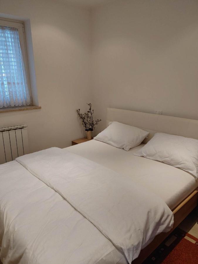 Papillon- Free Parking Apartment Koper Exterior foto