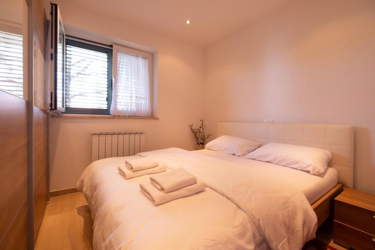 Papillon- Free Parking Apartment Koper Exterior foto