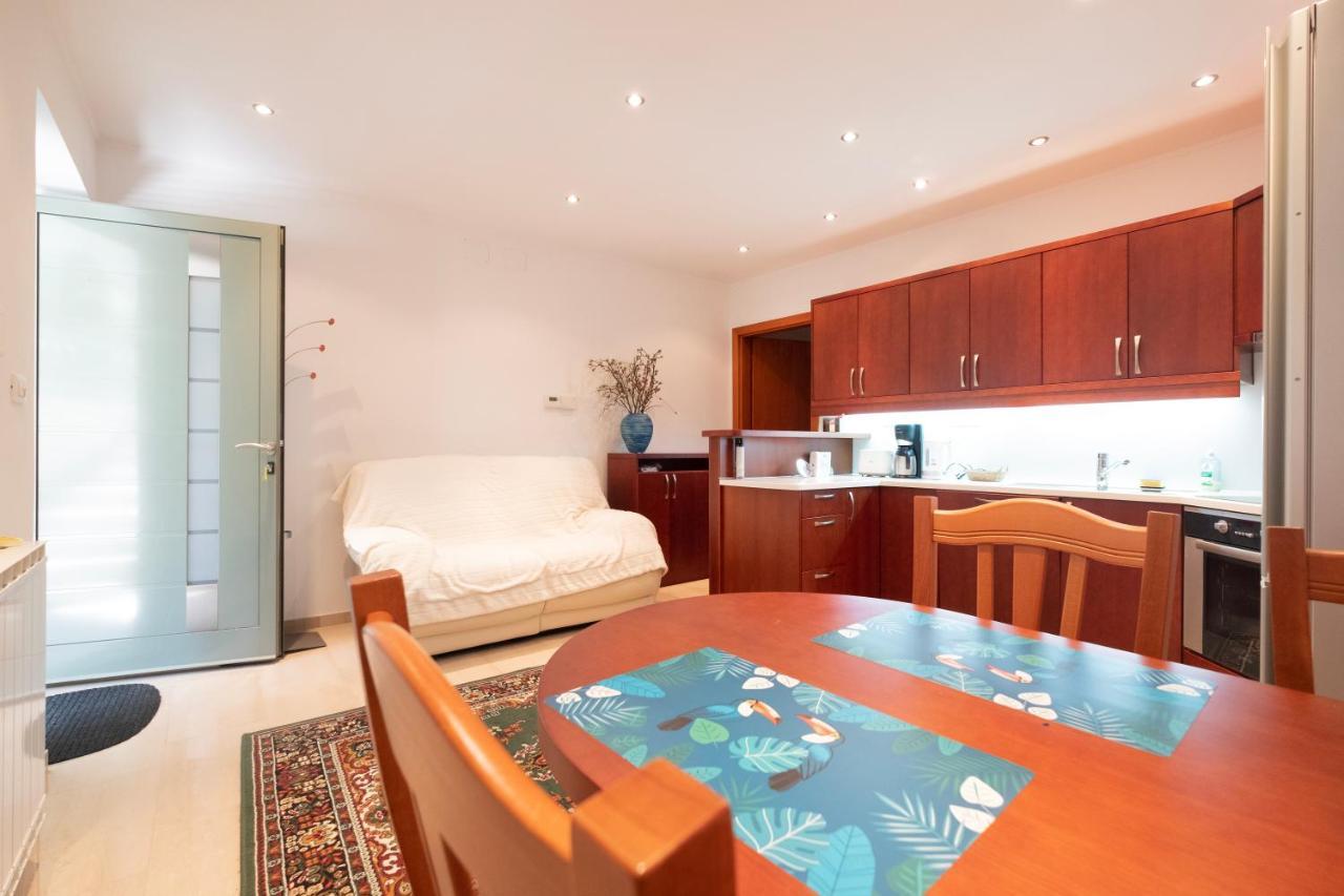 Papillon- Free Parking Apartment Koper Exterior foto